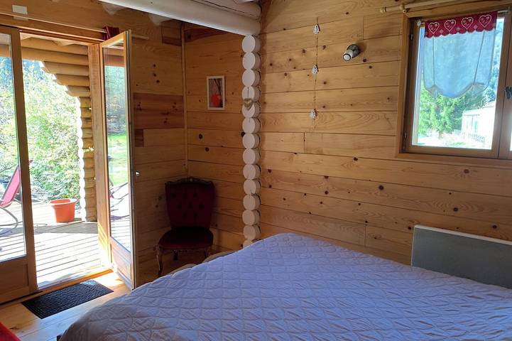 Chalet pour 8 personnes, avec balcon et jardin à Rochesson - 3