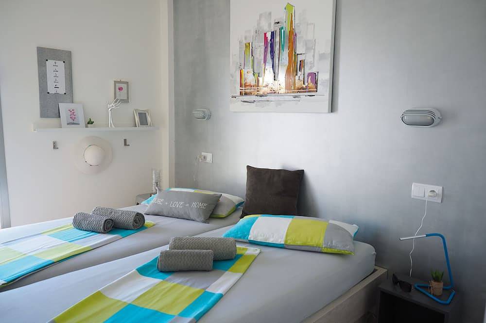 Ganze Wohnung, Traumblick Strandapartment, 6. Stock in 1. Meereslinie - Wohnen wie bei Freunden in Cala Millor, Sant Llorenç des Cardassar