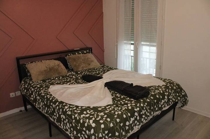 Apartamento entero, Beautiful apartment in Meaux, 15 minutes from Disneyland in Meaux, Sena y Marne