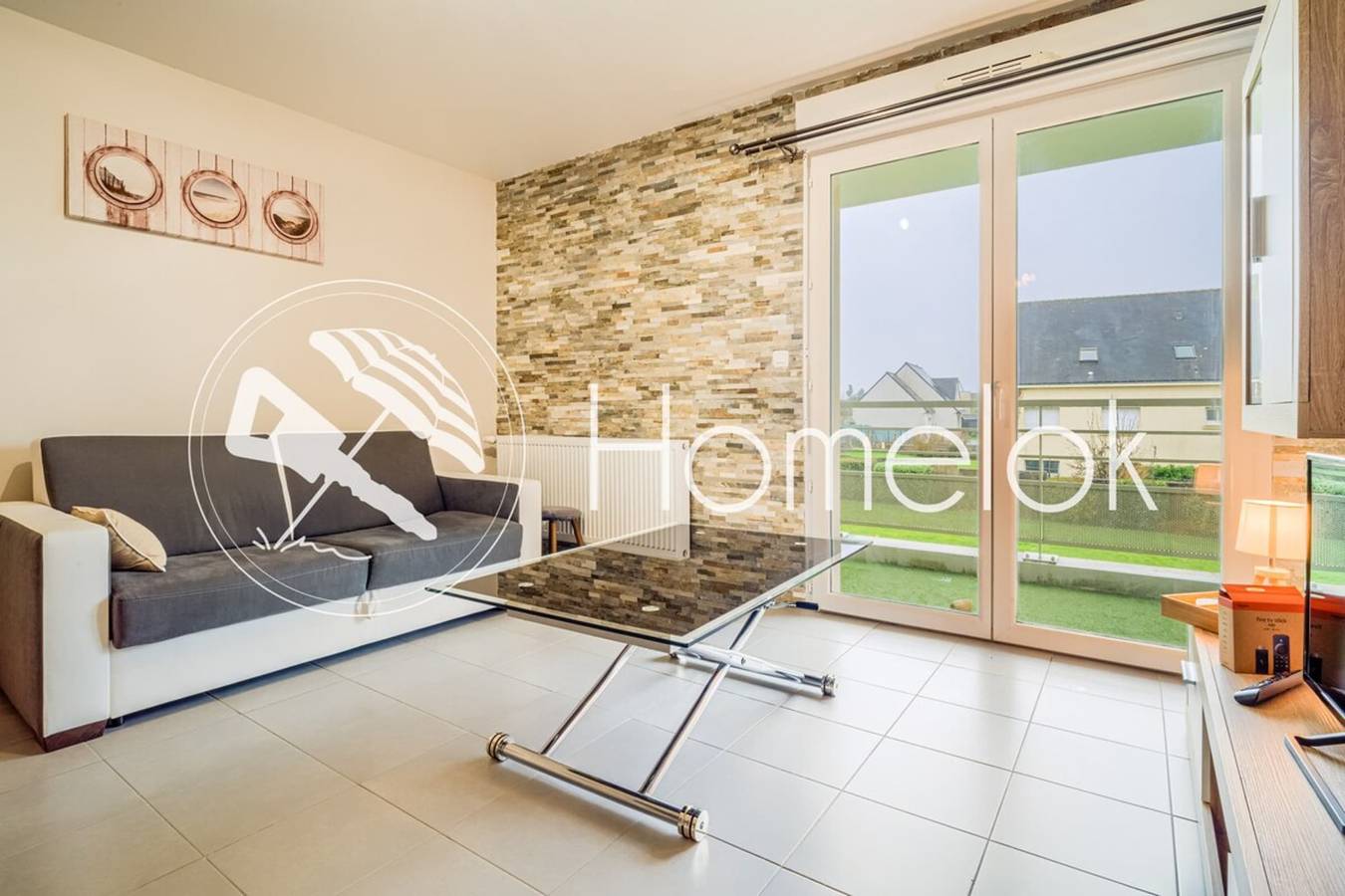 Ganze Wohnung, Ferienwohnung für 4 Personen mit Balkon in Port-Louis, Côte des Mégalithes