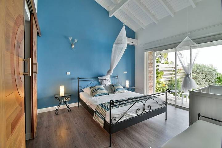 Location de vacances pour 7 personnes, avec terrasse et jardin dans Plage de l'Autre Bord - 2