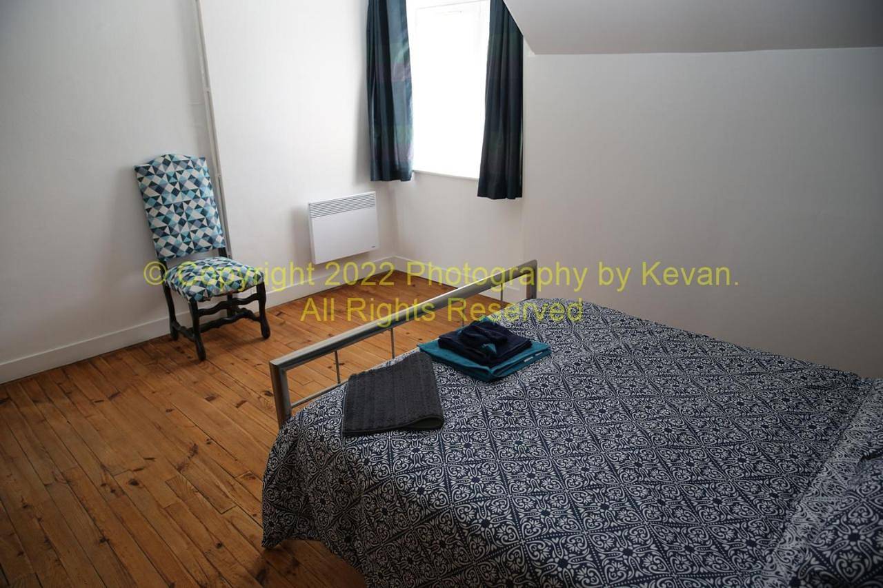 Appartement entier, Two-Bedroom Apartment in Pré-en-Pail, Parc naturel régional Normandie-Maine
