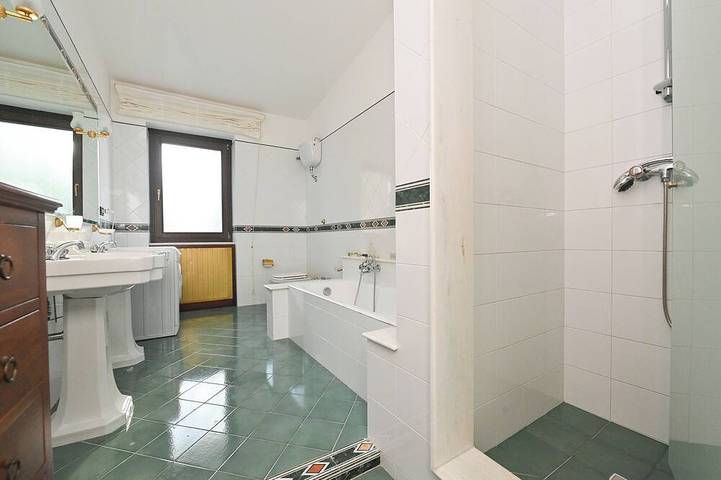 Ferienhaus für 4 Personen, mit Pool und Garten sowie Balkon in San Vito dei Normanni