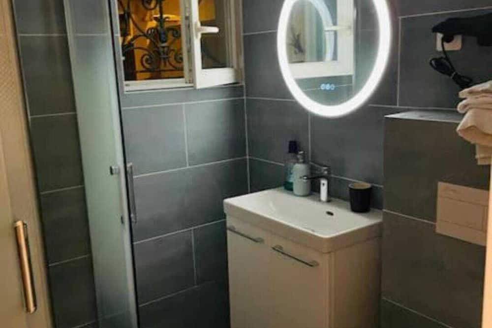 Appartement entier, Charmant appartement américaine in Saint-Denis, Seine-Saint-Denis