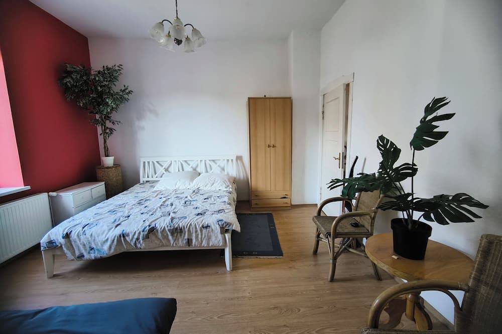 Ganze Wohnung, Große Wohnung direkt am Wasser in Röblinsee, Fürstenberg/Havel
