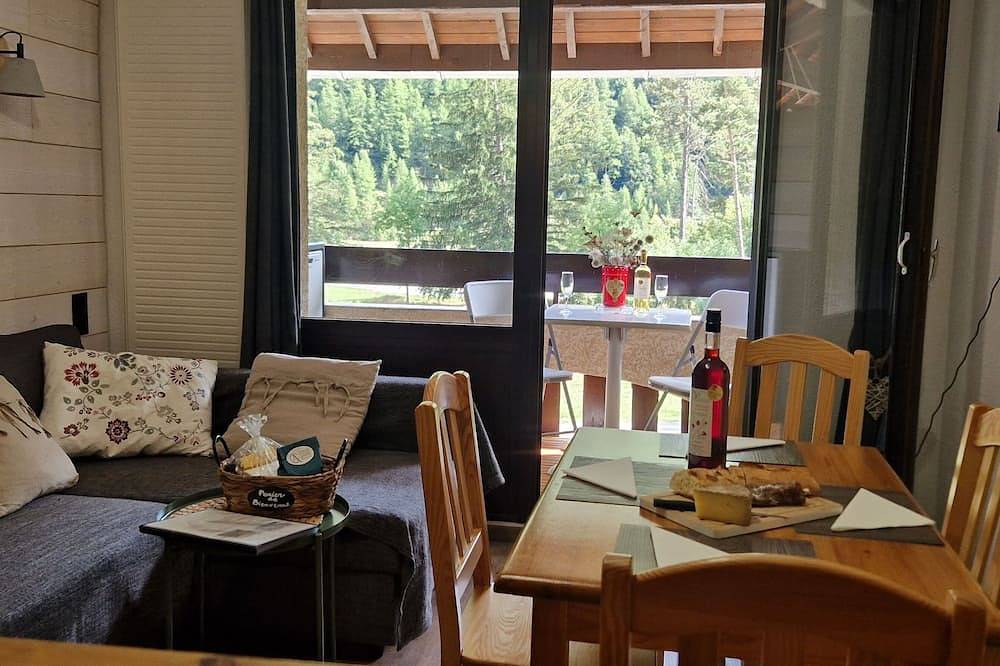 Appartement entier, Appartement chaleureux pour 4 personnes au coeur du Parc  Régional du Queyras in Abriès, Queyras