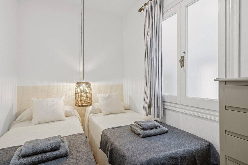 Ganze Wohnung, 3 Bedroom Apartment with great seaviews in Fornells, Es Mercadal
