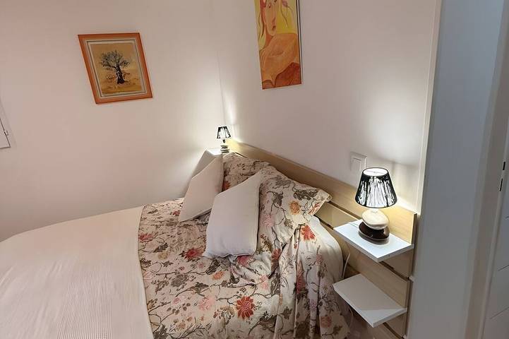 Location de vacances pour 2 personnes, avec jardin et piscine, animaux acceptés à Bras - 3