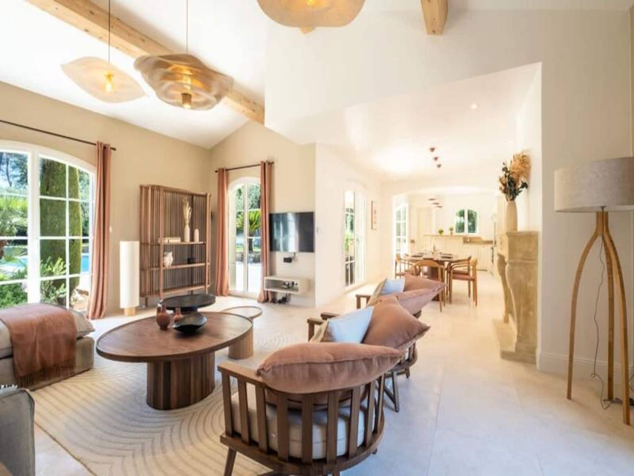 Apartamento entero, Villa en Roquefort con piscina infinita in Roquefort-les-Pins, Region de Cannes