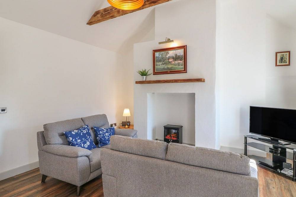 Macreddin Rock Holiday Cottage in Aughrim, County Wicklow in County Wicklow