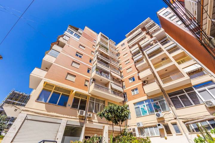 Gîte pour 3 personnes, avec balcon, adapté aux familles à Tirana - 3