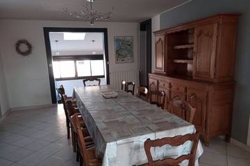 Location de vacances pour 12 personnes, avec jardin et terrasse à Vaudricourt