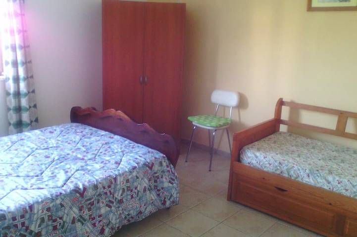 Ferienwohnung für 9 Personen, mit Garten und Balkon in Arrifana - 4