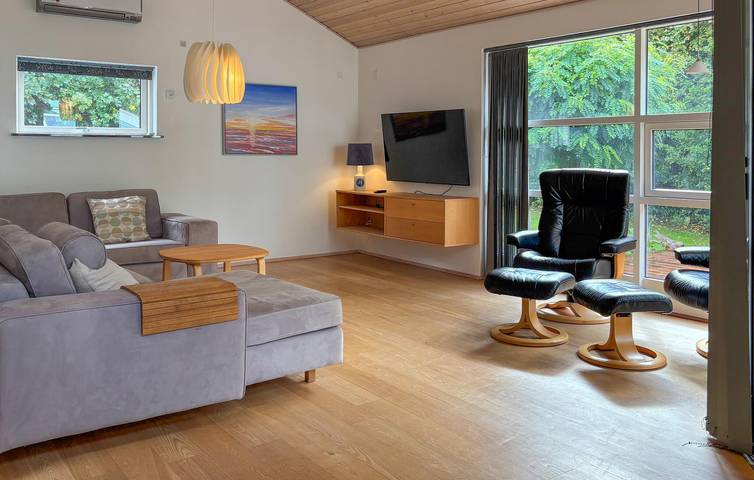 Ferienhaus für 8 Personen mit Pool in Kolind, Rønde