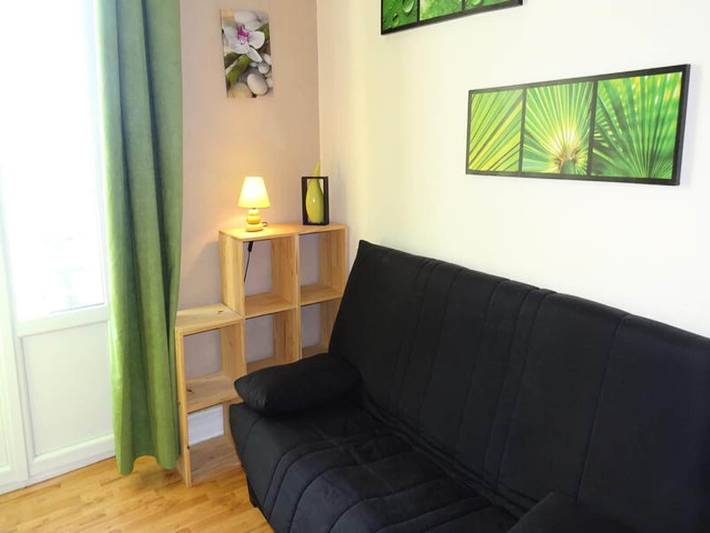 Gîte pour 2 personnes, avec piscine, adapté aux familles dans Parc du Bois Vidal - 4