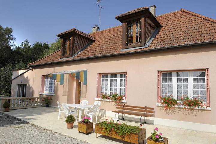 Gîte pour 6 personnes, avec jardin