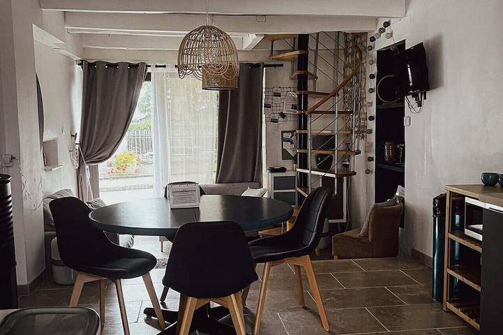 Location de vacances pour 5 personnes, avec jardin à Préhy