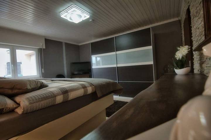 Ganze Wohnung, Wunderschöne Ferienwohnung max. 6 Personen  \"Im Vulkanland\" Eifel in Ettringen, Osteifel