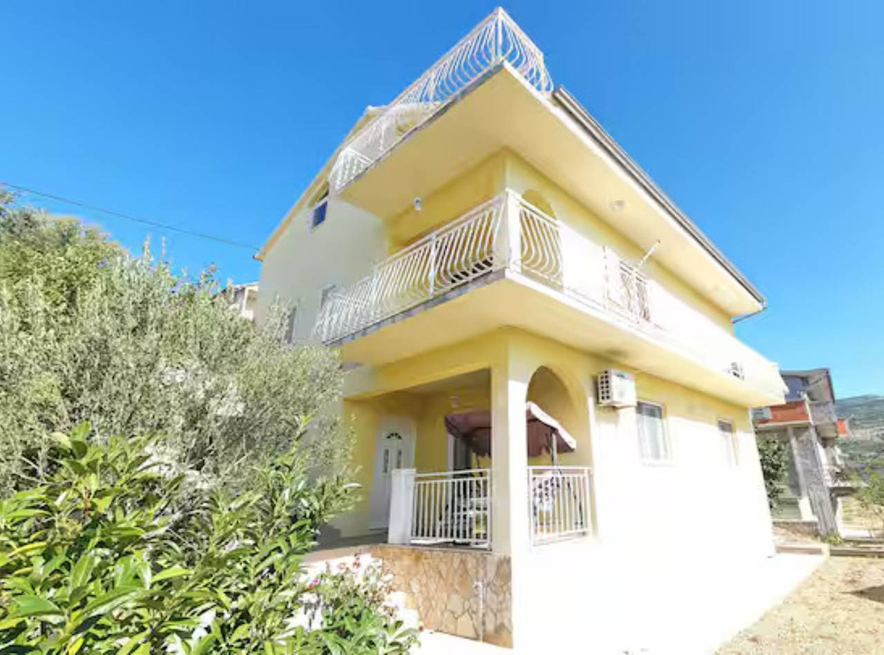 Ganze Wohnung, Angel Stay - One bedroom apartment in Dalmatinisches Zagora