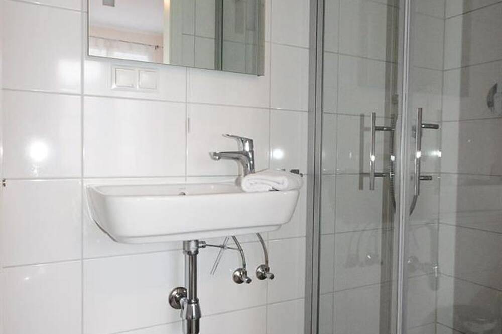 Ganze Wohnung, Altstadt-Appartements-Speyer 2 - Ferienwohnung Ruländer in Speyer, Rheinebene