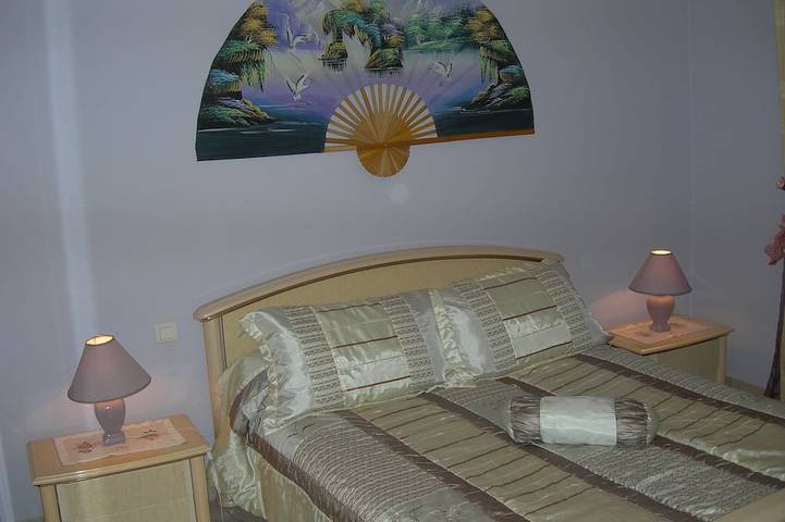 Location de vacances pour 4 personnes, avec piscine et jacuzzi ainsi que jardin et terrasse à Alata - 2