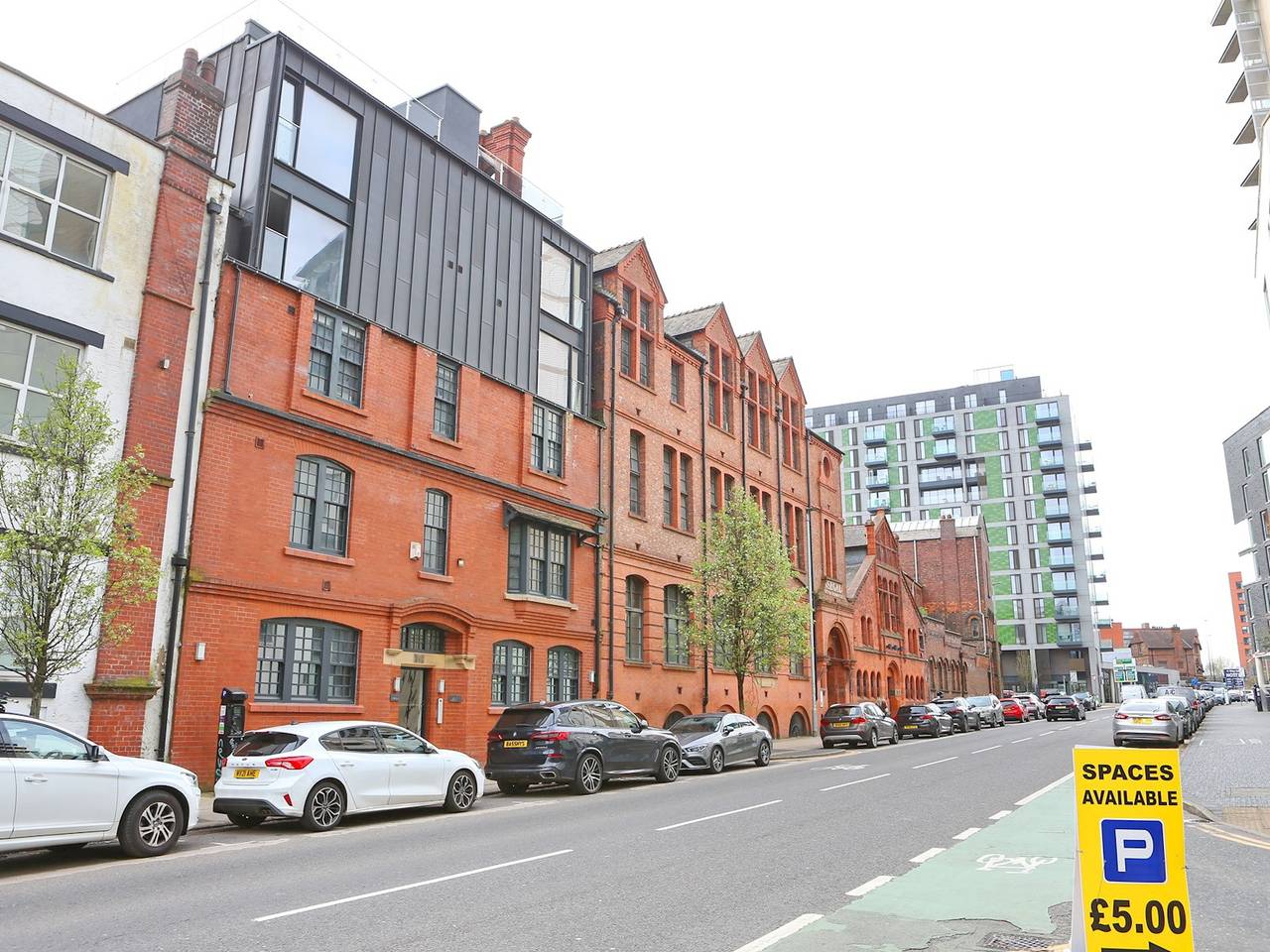 Appartement entier, Mill Conversion Flat Mins from City Bars & Shops - Pass the Keys in Grand Manchester