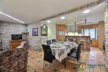 Gîte pour 4 personnes, avec jardin à Saint-Nolff