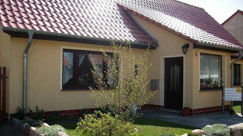 Ferienwohnung für 5 Personen, mit Garten in Vipperow - 2