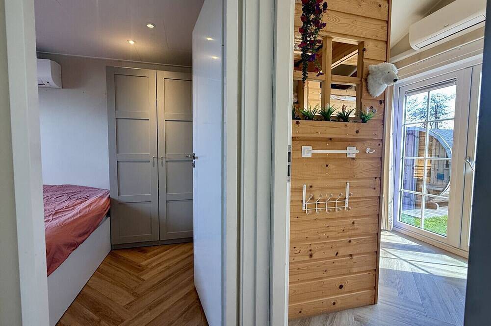 Private Lakeside house with sauna - near Amsterdam in Vinkeveen, Groene Hart