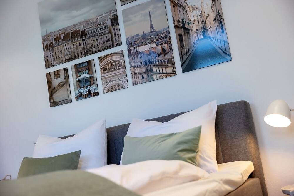 Ganze Wohnung, Familien-Apartment mit Kickertisch und Kfz-Stellplatz in Augsburg, Bayerisch Schwaben