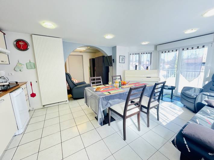 Gîte pour 3 personnes, avec jardin et terrasse, animaux acceptés dans La Vôge-les-Bains - 3
