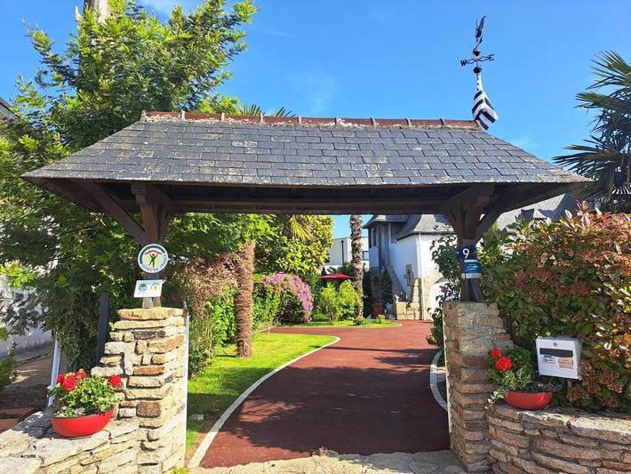 Gîte pour 2 personnes, avec jardin à Saint-Martin-des-Champs