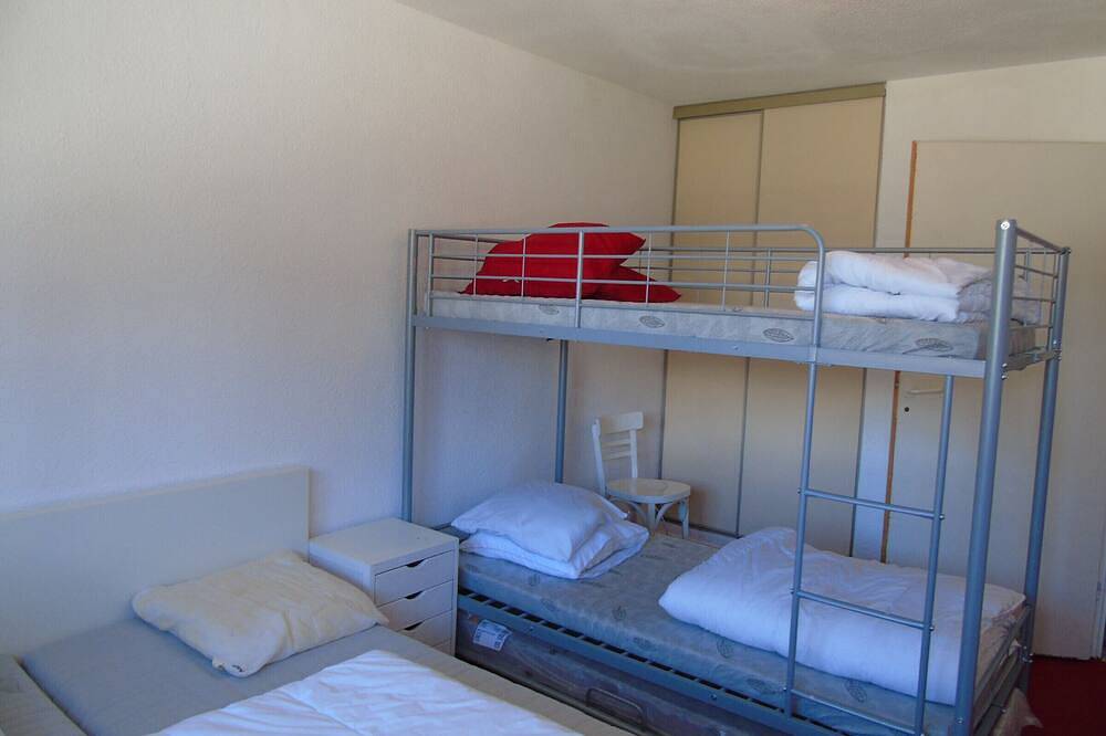 Appartement entier, Appartement cosy 3 pièces pour 6 pers. à Valfréjus, proche télécabine et commerces, avec balcon in Valfréjus, Modane