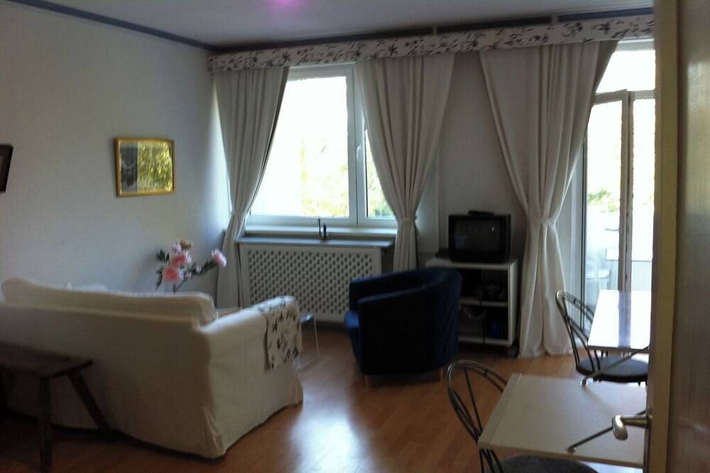 Ganze Wohnung, Studioapartment nahe der Spree im kleinen Hansaviertel in Hansaviertel Berlin, Berlin