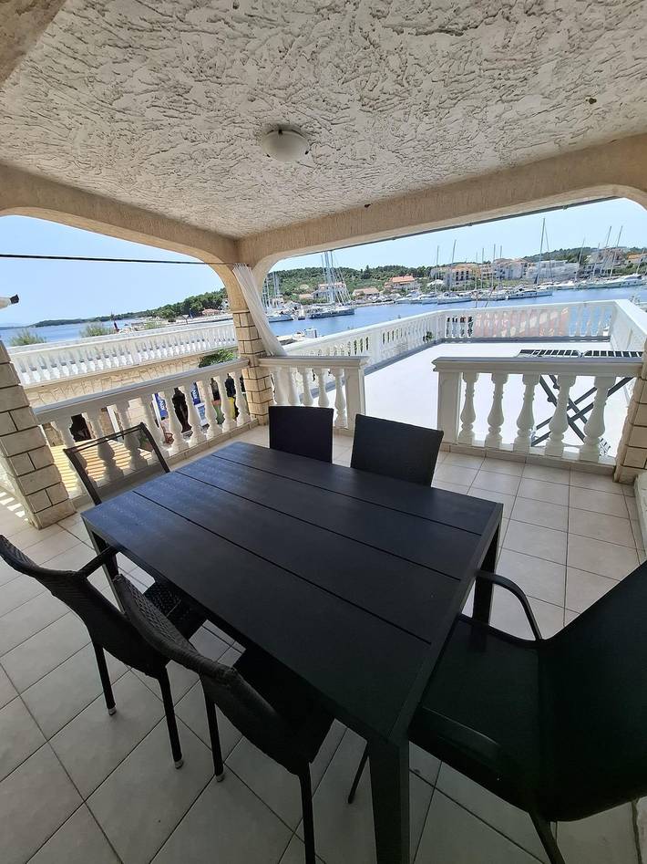 Ferienwohnung für 4 Personen, mit Balkon/Terrasse