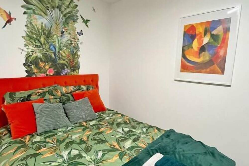 M&A Maison de Campagne pour 11, proche Disneyland / 20km de paris, avec parking in Croissy-Beaubourg, Seine-et-Marne