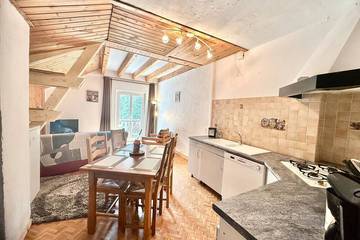 Gîte pour 2 personnes, avec balcon et jardin à Ristolas