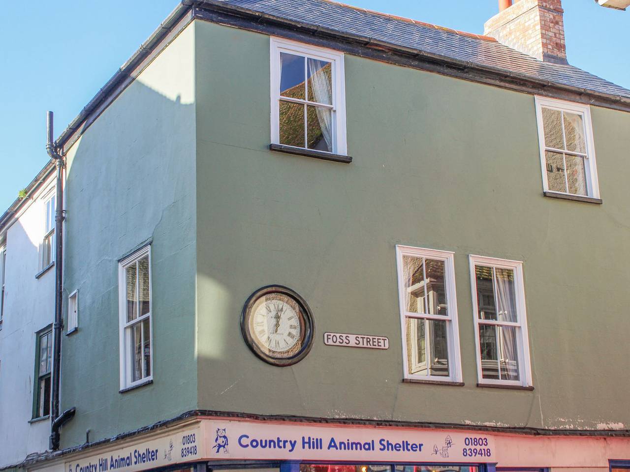 Entire apartment, The Little Clock House in Dartmouth, Devon