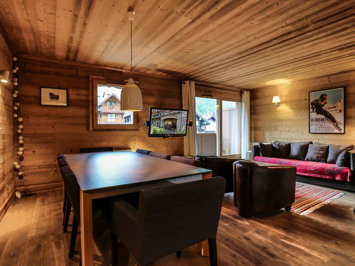 Gîte pour 8 personnes, avec balcon dans Office De Tourisme De Val D Isere - 3