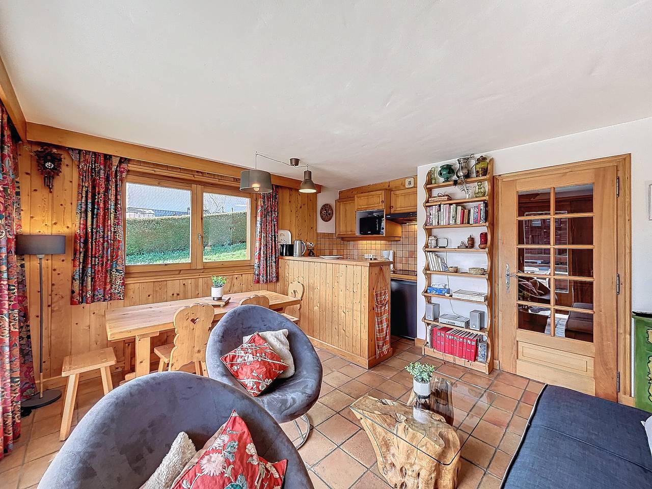 Ganze Wohnung, Geräumige Wohnung mit Terrasse und Bergblick in Demi-Quartier in Demi-Quartier, Pays du Mont-Blanc