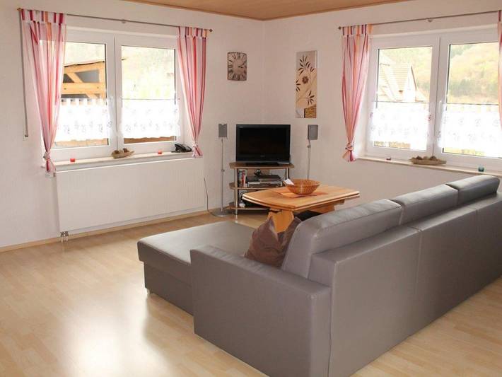 Ferienwohnung für 4 Personen, mit Garten und Ausblick sowie Terrasse, kinderfreundlich am Edersee - 4