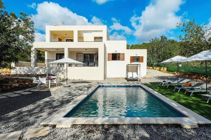 Ferienhaus für 6 Personen, mit Garten und Pool in Platja es Figueral