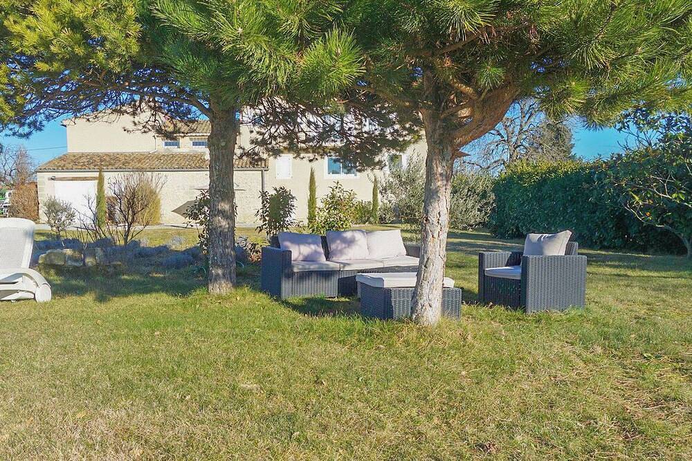 Apartamento entero, Apartamento 4 personas en casa de campo provenzal en el corazón del Luberon in Forcalquier, Parque natural regional del Luberon