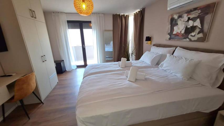 Villa pour 8 personnes, avec sauna et jardin ainsi que vue et piscine à Funtana - 3