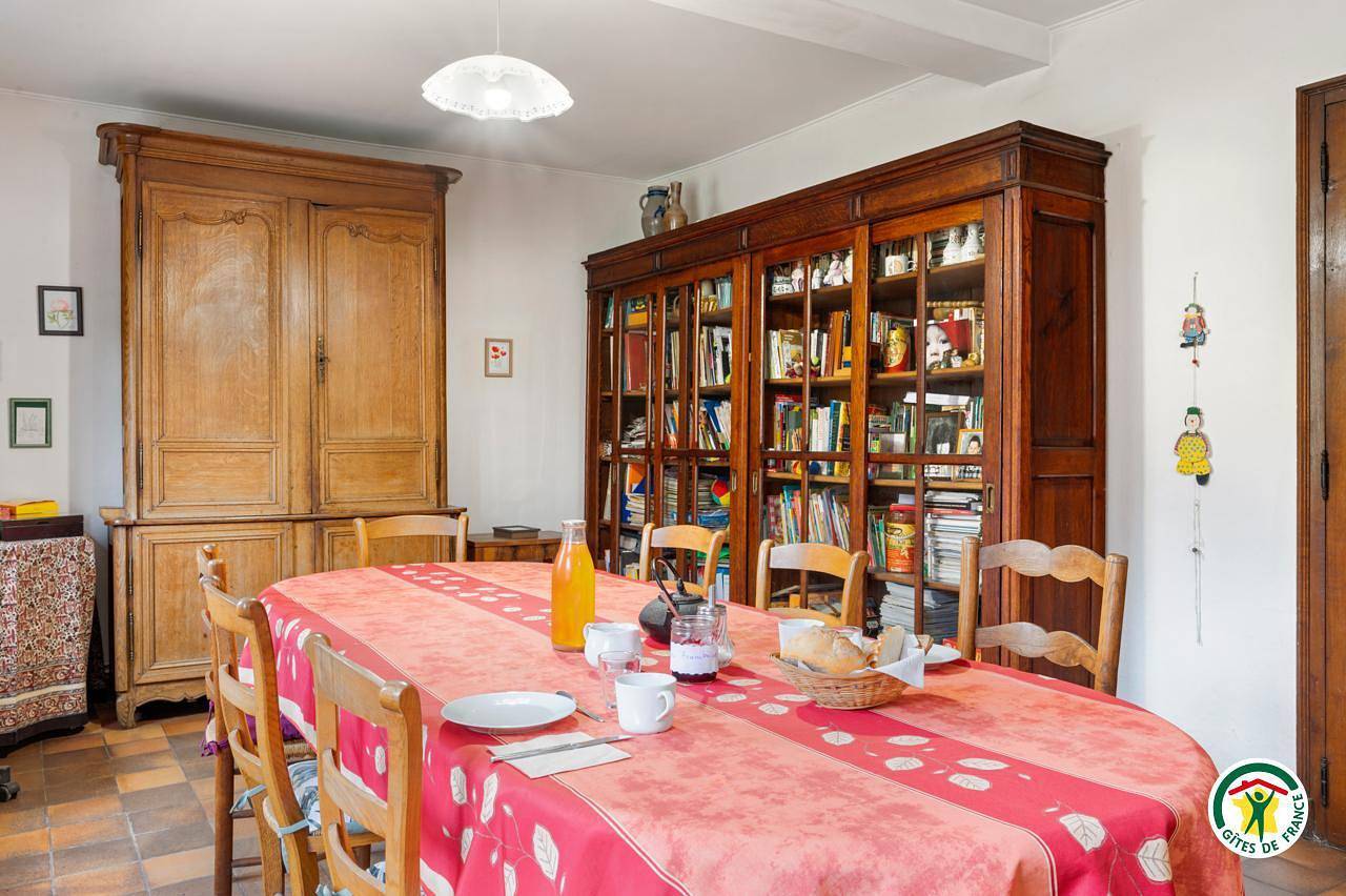 Chambre 4 in Quincampoix (homonymie), Région de Rouen