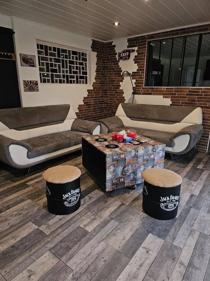 Gîte pour 4 personnes, avec Terrasse et Jardin à Nogent