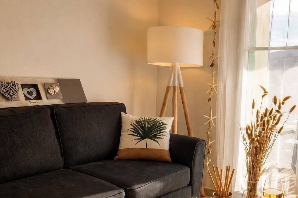 Appartement entier, A ile rousse, appartement climatisé et cosy in L'Île-Rousse, Région de Calvi