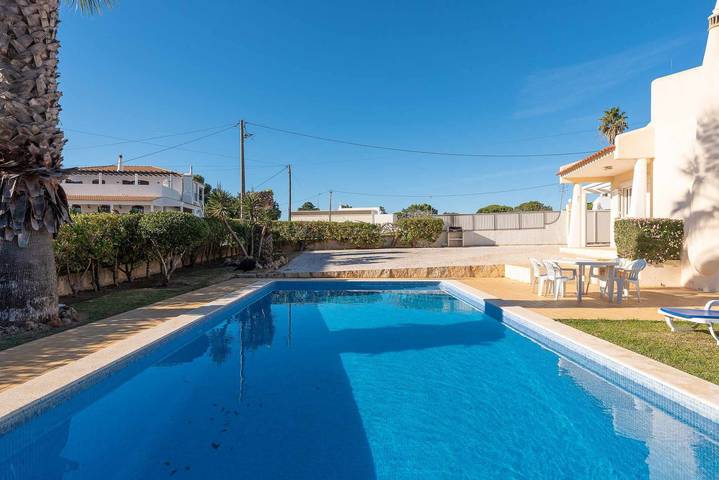 Villa pour 5 personnes, avec jardin et balcon en Algarve - 2