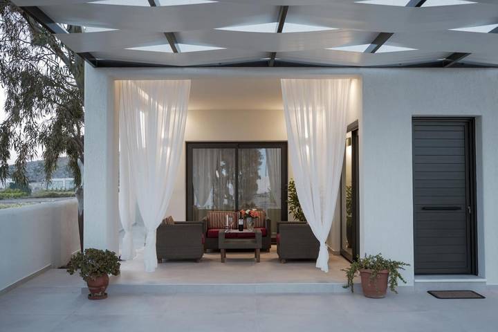 Vacation rental for 6 people, with Balcony and Yard