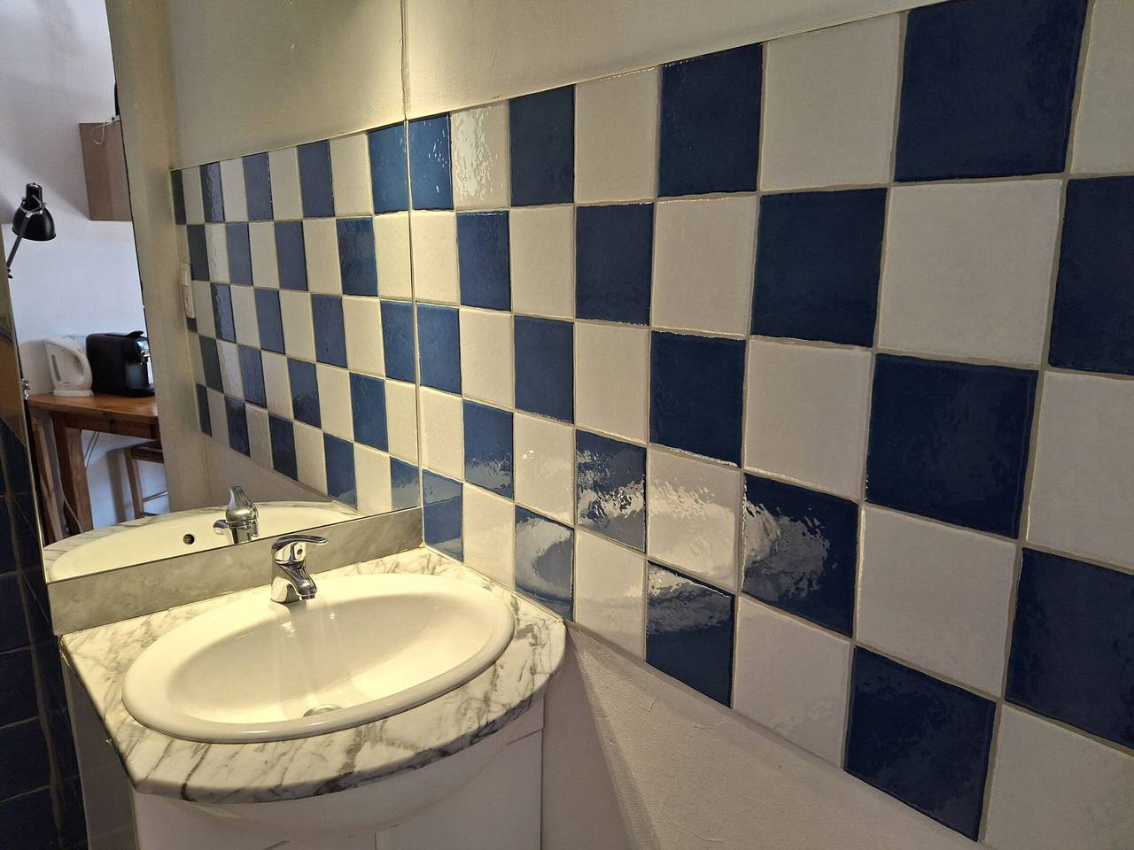 Ganzes Studio, Gemütliches Studio mit Wlan, Balkon und Parkplatz - Nähe Skilift und Kurzentrum in Brides-les-Bains, Les Trois Vallées